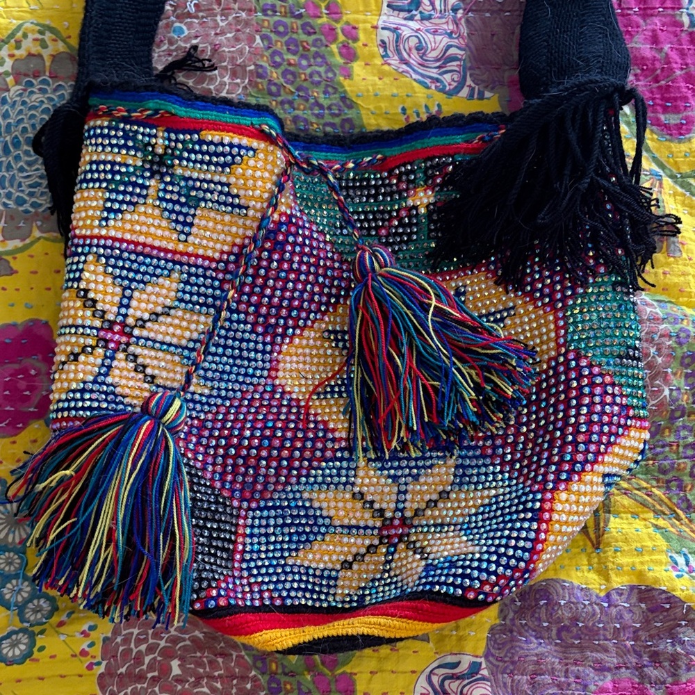 Colombian Beaded Women's Bucket Bag